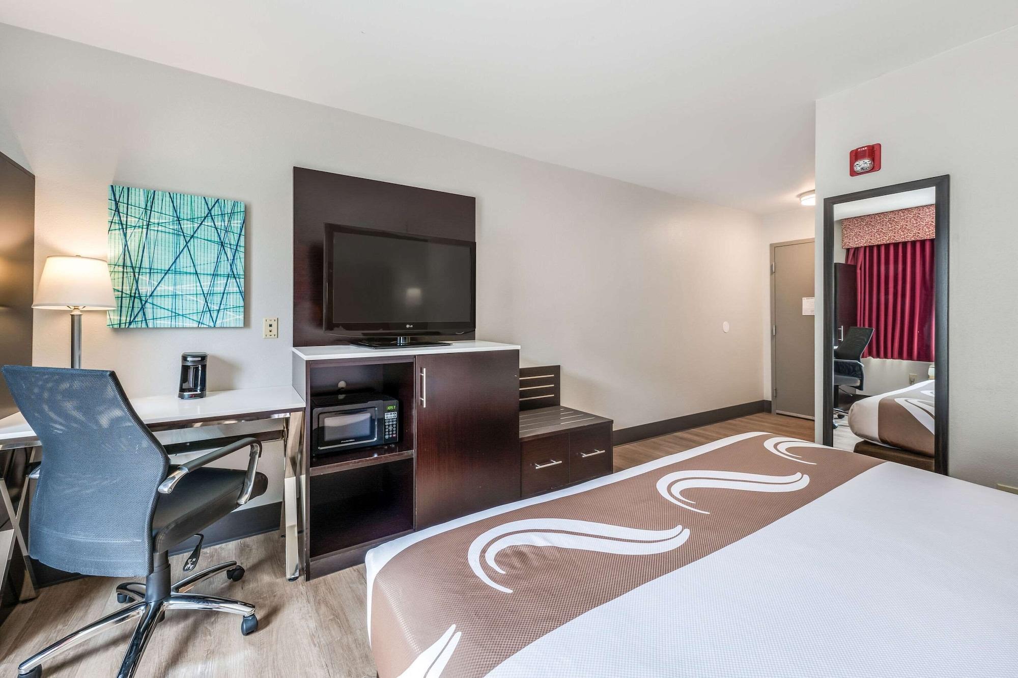 Quality Inn Poughkeepsie Buitenkant foto