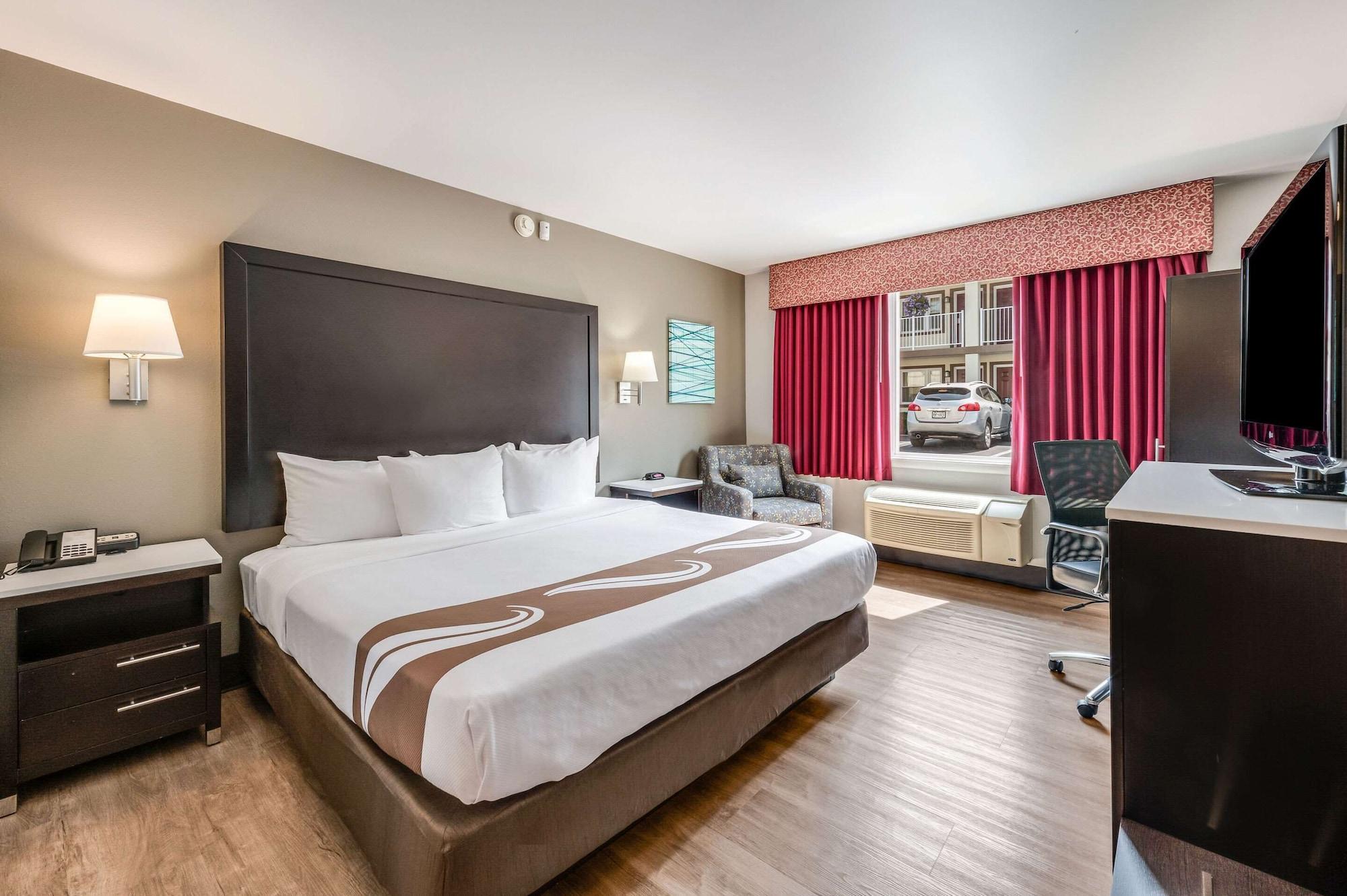 Quality Inn Poughkeepsie Buitenkant foto