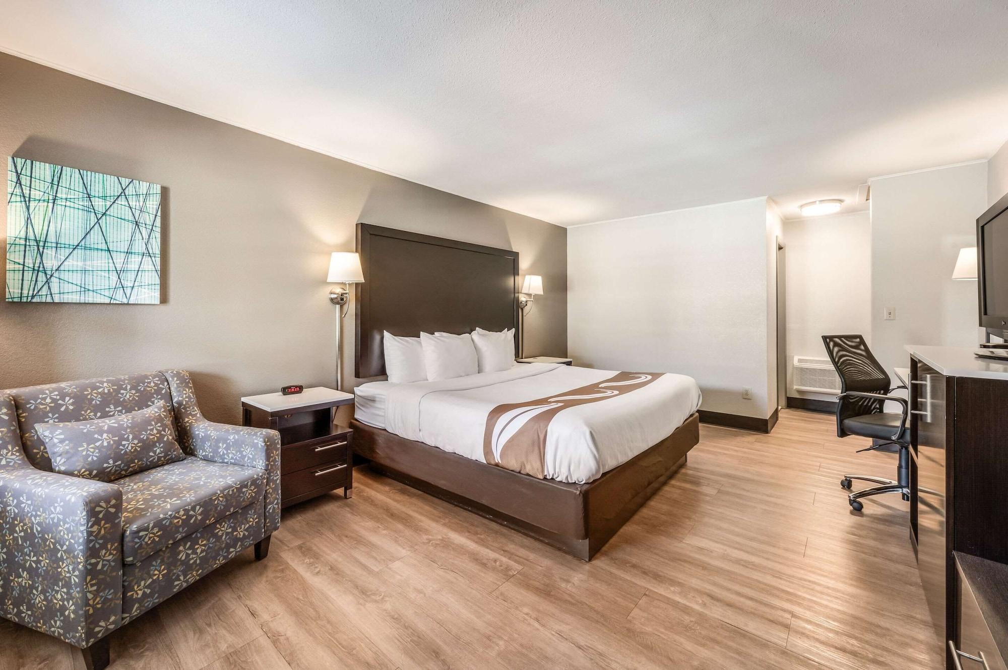 Quality Inn Poughkeepsie Buitenkant foto