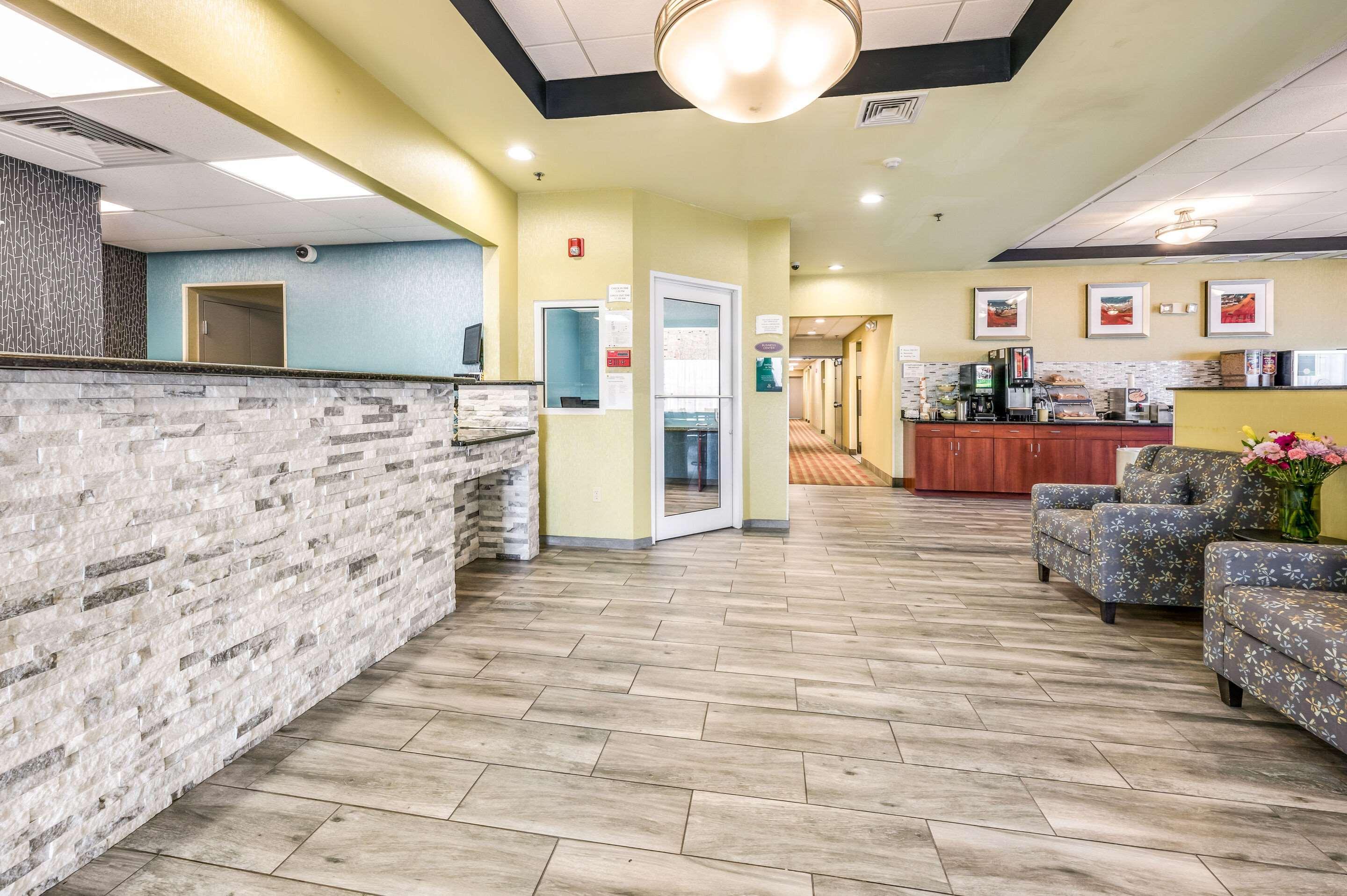 Quality Inn Poughkeepsie Buitenkant foto
