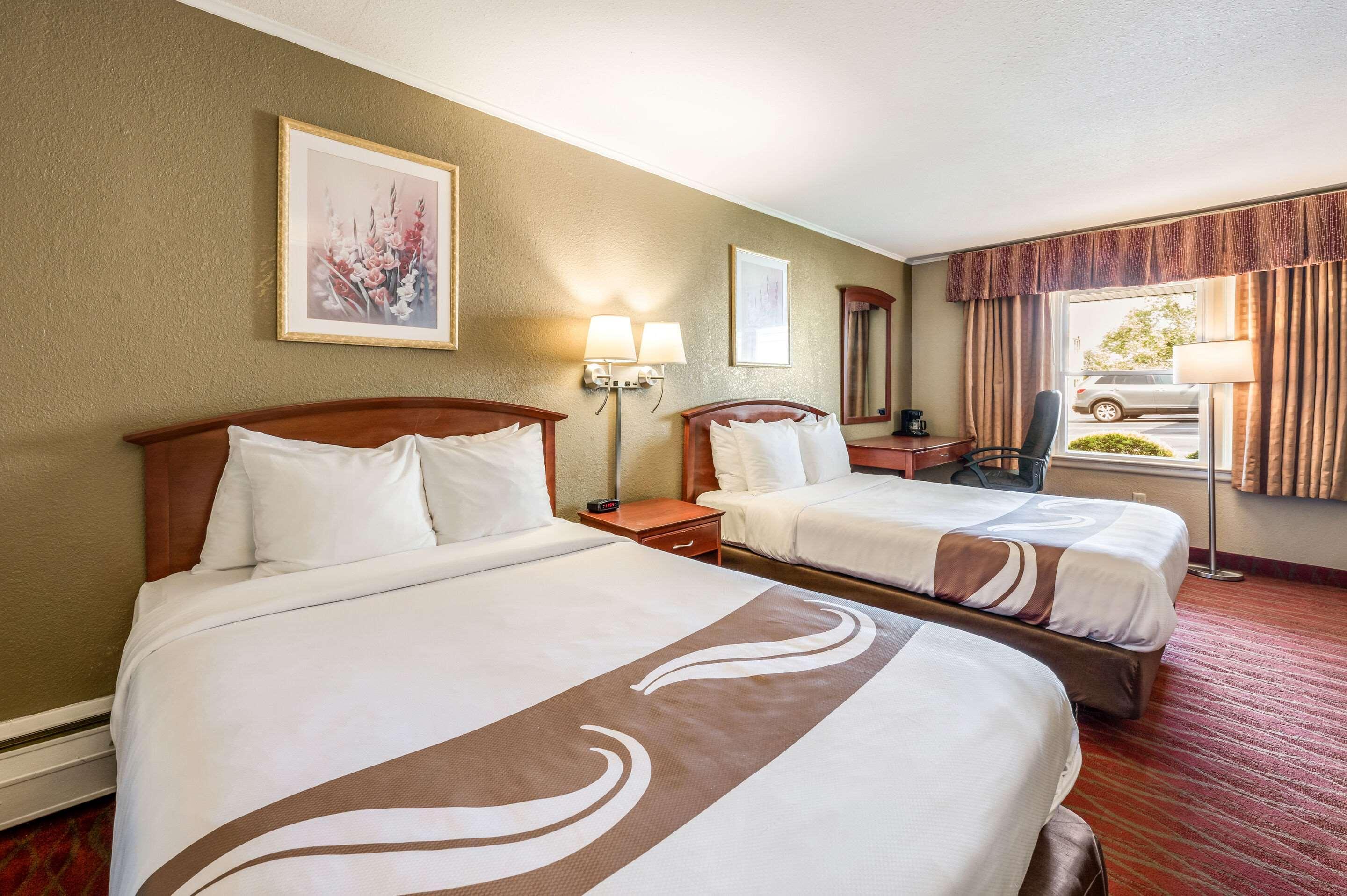 Quality Inn Poughkeepsie Buitenkant foto
