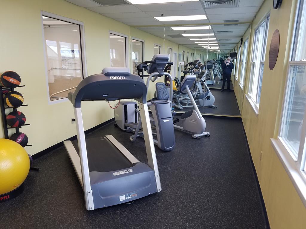 Quality Inn Poughkeepsie Buitenkant foto