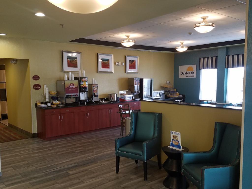 Quality Inn Poughkeepsie Buitenkant foto